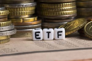 Educação Financeira 9 Itaú Asset lança ETF de dividendos que distribui renda para os investidores